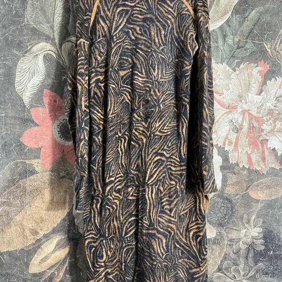New Free People Long Animal Cardi Duster Sweater Size L - Picture 6 of 7